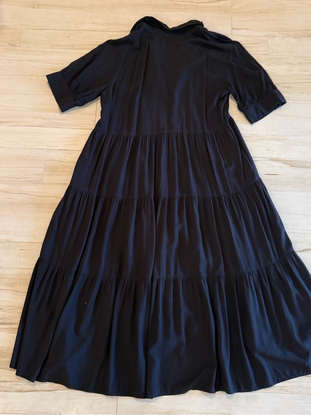 NATURAL LIFE Black Tiered Midi Shirt Dress with Collar - Picture 9 of 10